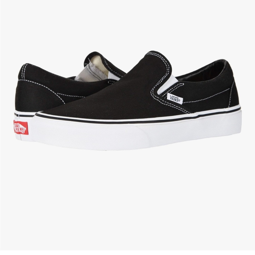 Vans Classic Black and White Slip-Ons Women’s 11/Mens 9.5